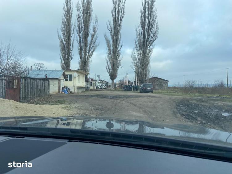 Teren de 7200 mp, în Gohor