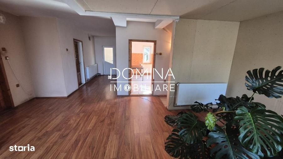 Casă cu 4 camere cu Teren 1300 Mp în Central