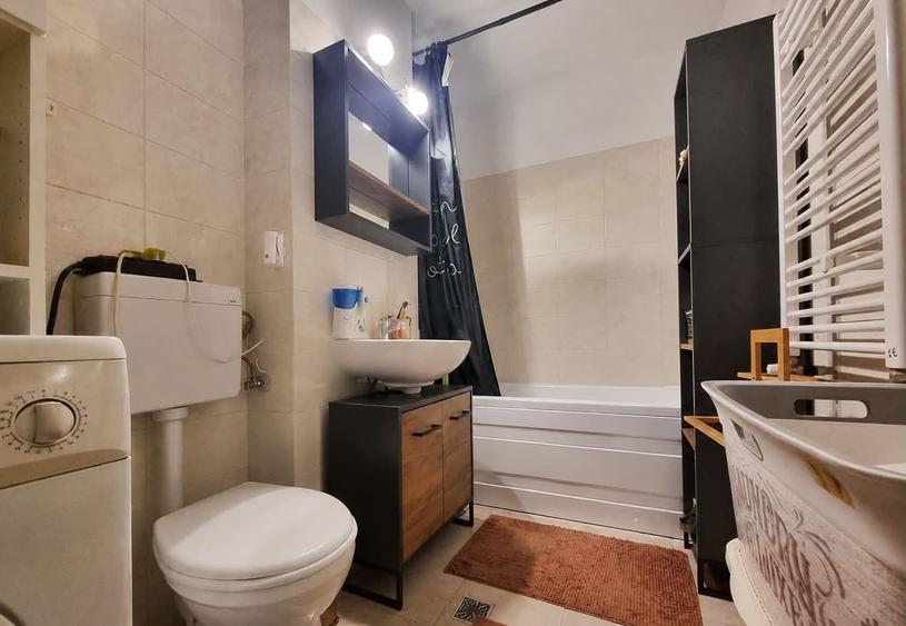 Apartament semidecomandat în Sânpetru