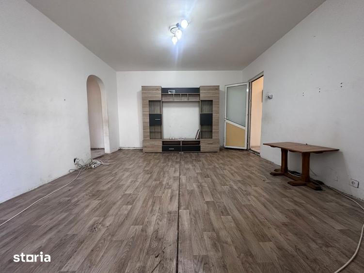 ETAJ 1! Vanzare apartament cu 2 camere in M11 - Targovi?te - 5