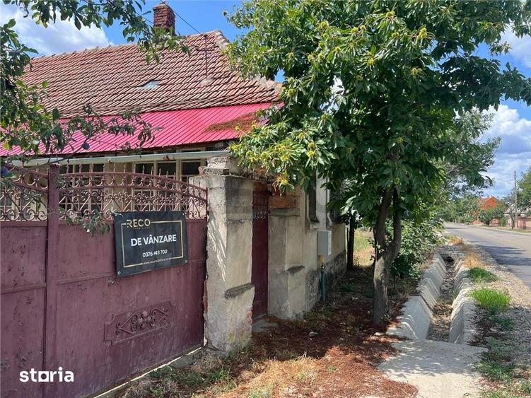 Casă cu 4 camere cu Teren 5474 Mp în Tileagd