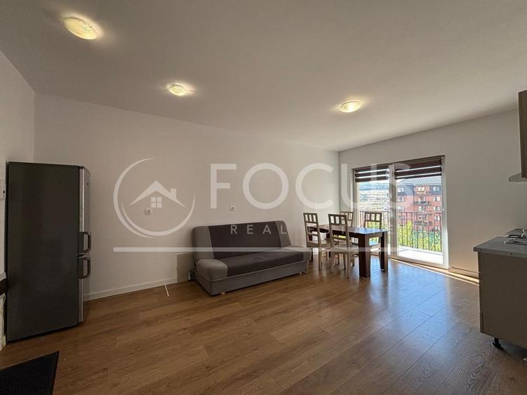 Apartament cu 2 camere semidecomandat, mobilat în Iris
