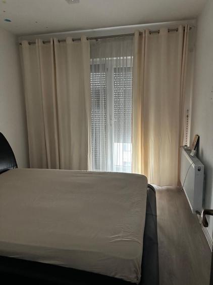 Apartament cu 3 camere decomandat în Lacu