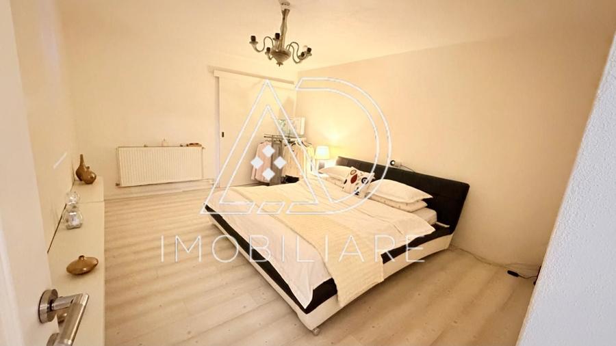 Apartament cu 3 camere decomandat în Central