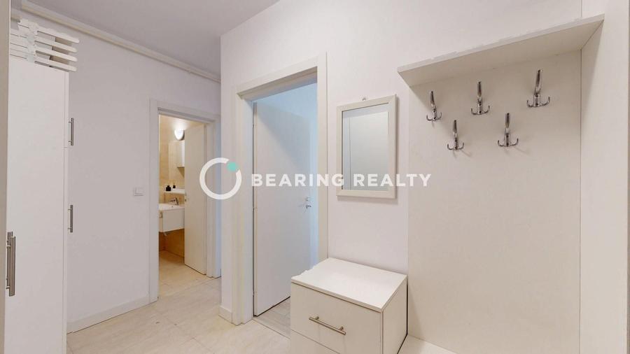 Apartament cu 2 camere semidecomandat, mobilat în Nord