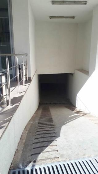 Birou, de 1,907 mp, în Armeneasca