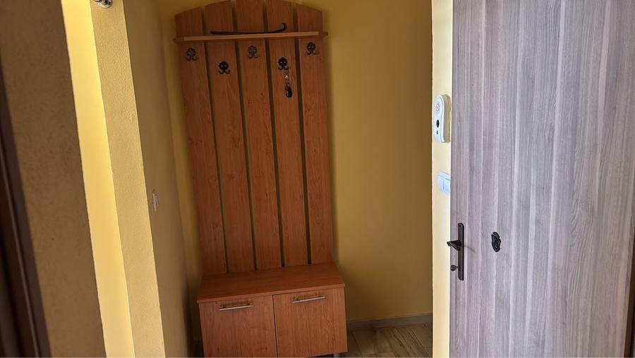 Apartament cu 2 camere nedecomandat în Central