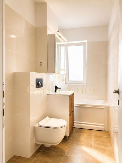 Apartament cu 3 camere decomandat în Sânpetru