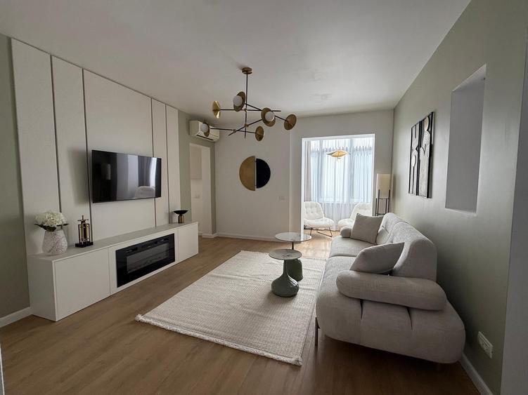 Apartament cu 3 camere decomandat în Dorobanți