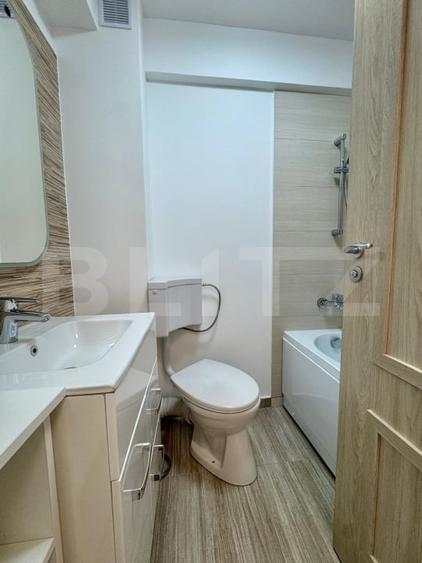 Apartament cu 3 camere decomandat, mobilat în Unirii