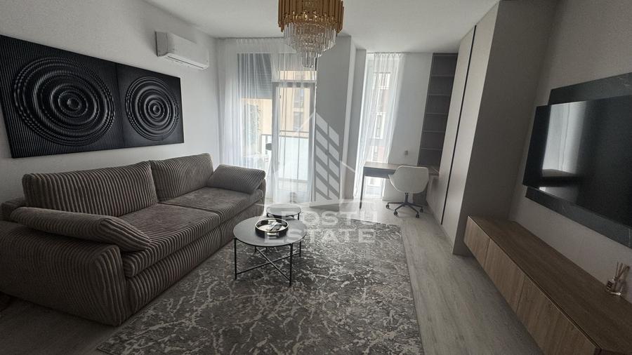 Apartament cu 2 camere semidecomandat în Torontalului
