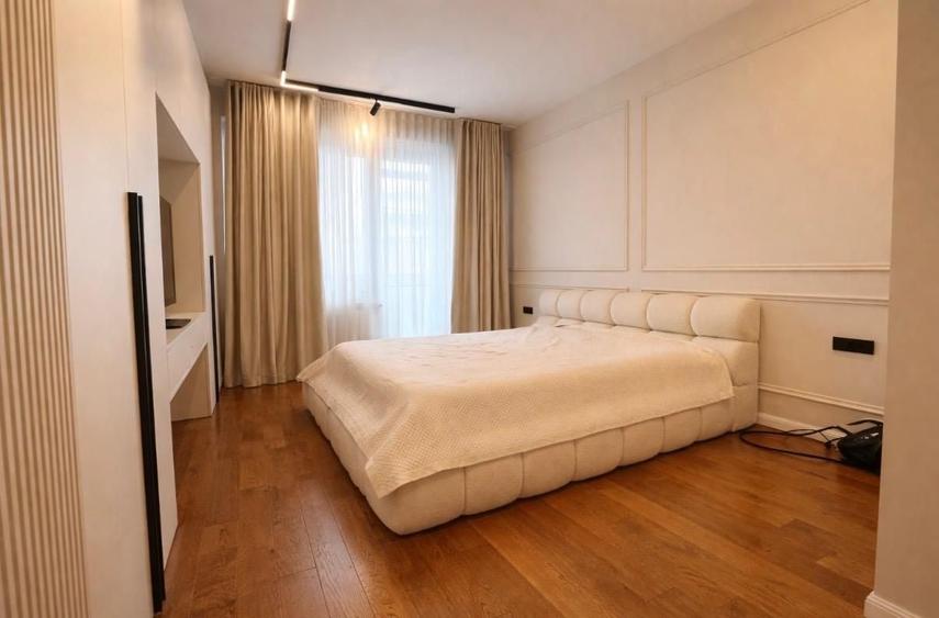Apartament cu 3 camere în 13 Septembrie