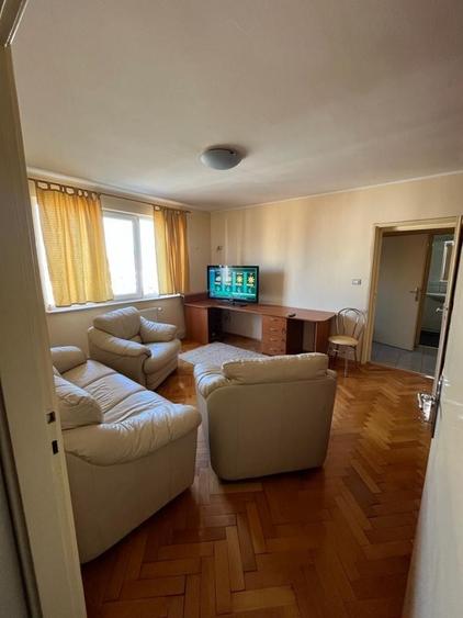 Apartament cu 3 camere în Ultracentral
