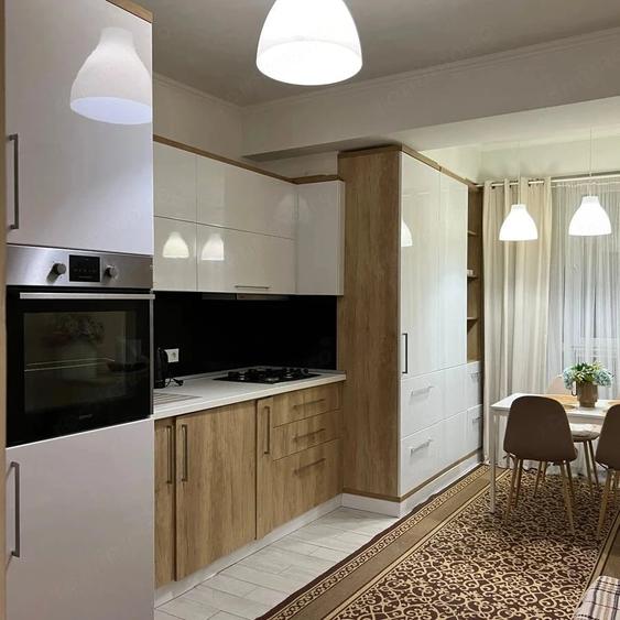 Apartament cu 2 camere decomandat în Crângași