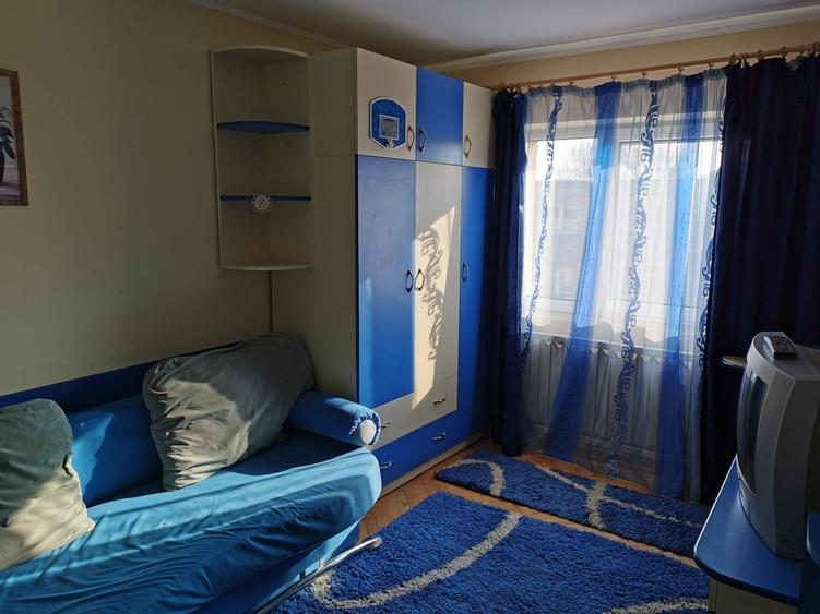 Apartament cu 3 camere decomandat în Mărăști