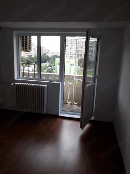 Apartament cu 2 camere decomandat în P-ța Alba Iulia