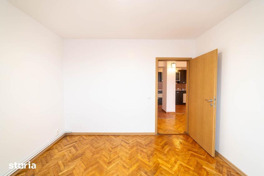 Apartament cu 3 camere în Circumvalațiunii