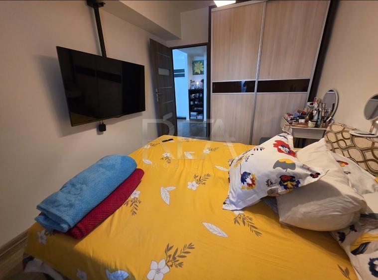 Apartament cu 2 camere semidecomandat, mobilat în 13 Septembrie