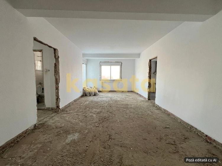 Apartament cu 3 camere decomandat în Dacia