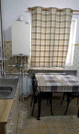 Apartament 3 camere/ 2' Metrou 1 Decembrie/ Nemobilat/ Birouri/ Pets - 7
