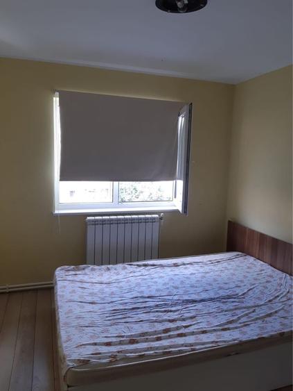 Apartament cu 3 camere decomandat în Obcini