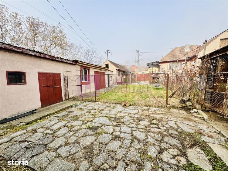 Casă cu 4 camere cu Teren 1272 Mp în Loamneș