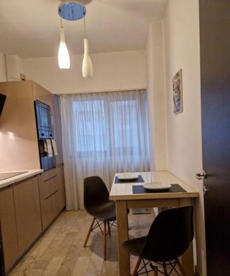 Apartament cu 2 camere decomandat, mobilat în Mihai Bravu