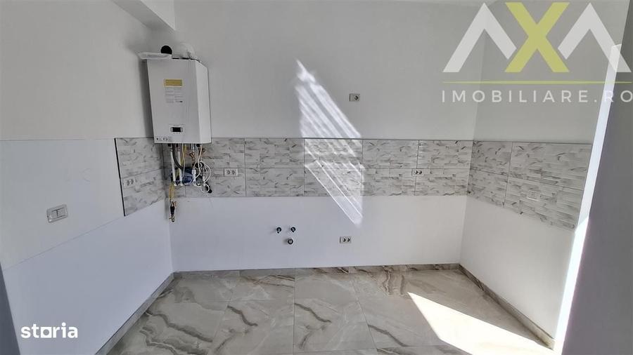 Casă cu 3 camere în Uricani