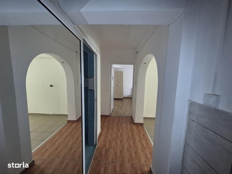Garsonieră decomandată în Dacia