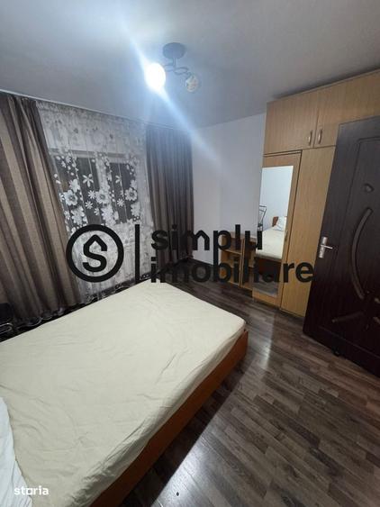 Apartament cu 3 camere decomandat în 1 Mai