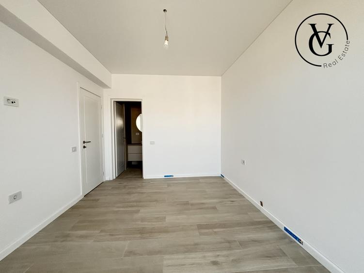 Apartament cu 3 camere semidecomandat în Mamaia-Sat