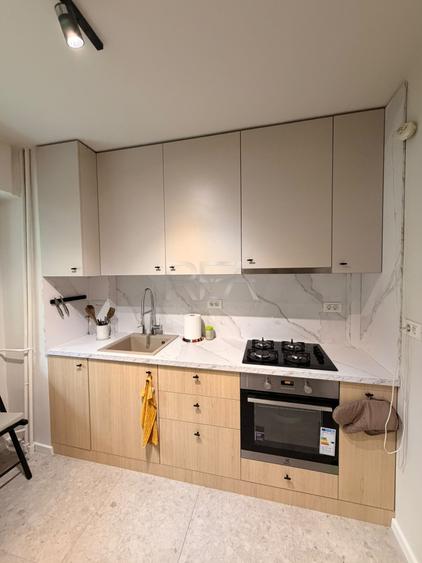 Apartament cu 2 camere decomandat, mobilat în 13 Septembrie