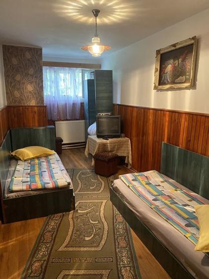 Casă cu 4 camere în Balota