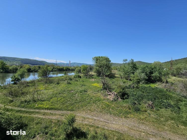 Teren de 12766 mp, în Șoimuș