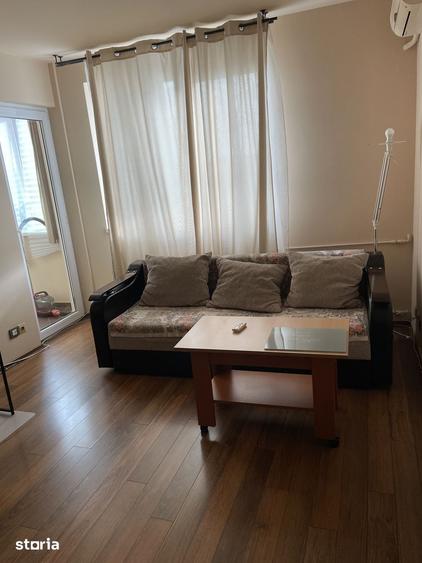 Apartament cu 2 camere semidecomandat în Dristor