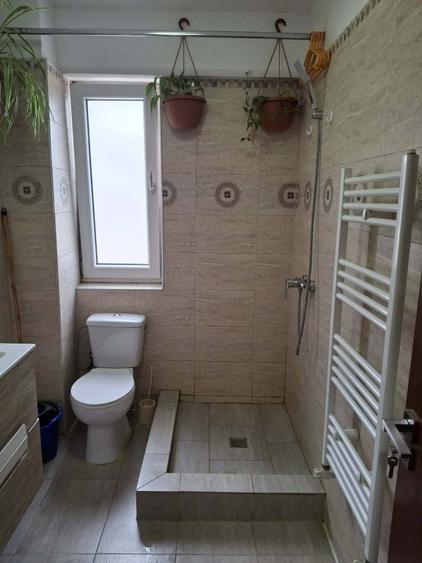 Apartament cu 2 camere decomandat în Vișan