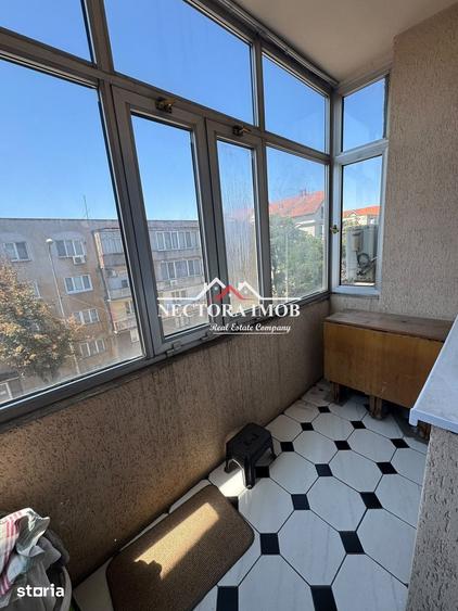 Apartament cu 3 camere în Orașul Nou