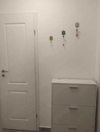 Apartament cu 2 camere decomandat, mobilat în P-ța Muncii