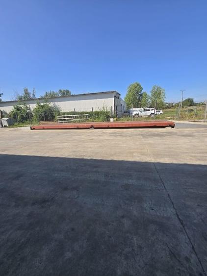 Spațiu industrial, de 2,555 mp, în Mânăstirea