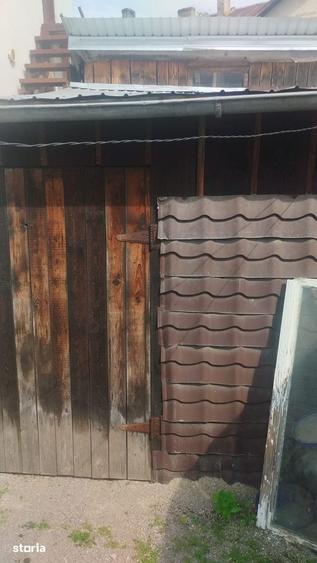 Casă cu 2 camere cu Teren 180 Mp în Central