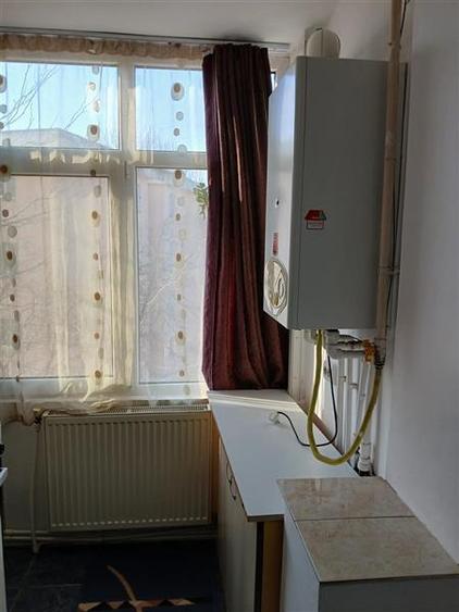 Apartament cu 2 camere decomandat, mobilat în Podu Roș
