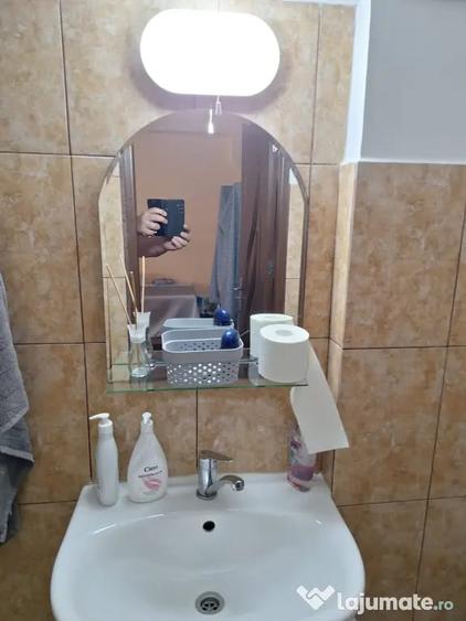 Garsonieră decomandată în Central