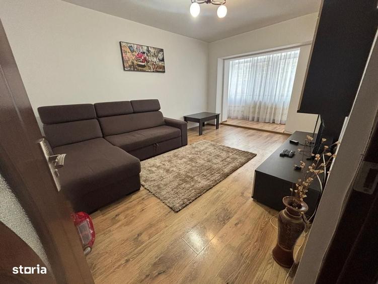 Apartament cu 2 camere decomandat, mobilat în Podul de Fier