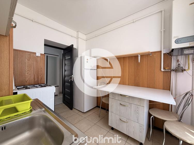 Apartament cu 2 camere decomandat, mobilat în Cedonia