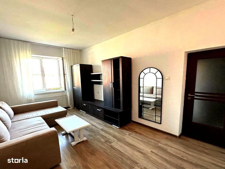 Apartament cu 2 camere decomandat în Ghiroda