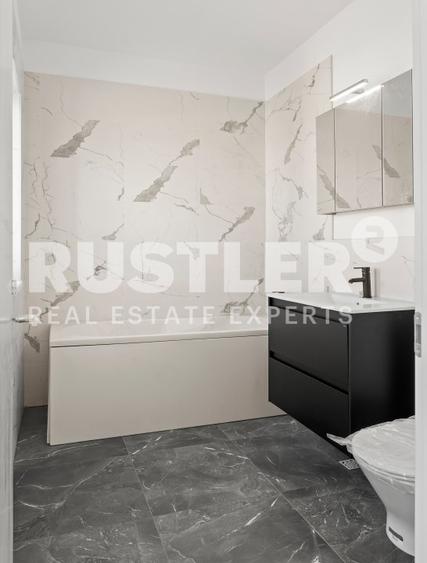 Casă individuală cu 4 camere cu Teren 300 Mp în Tunari