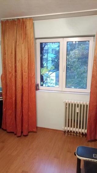 Apartament cu 2 camere decomandat în Giurgiului