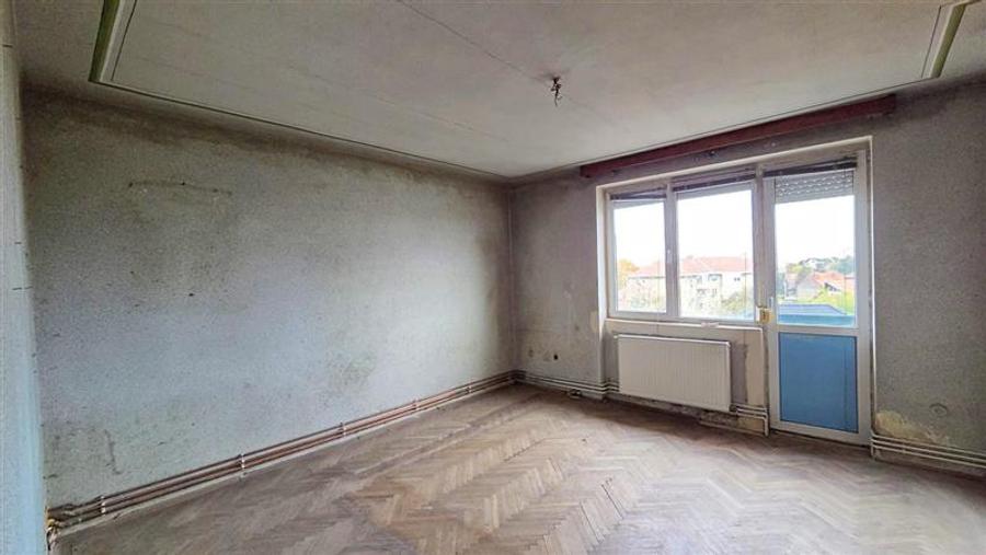 Apartament cu 3 camere decomandat în Elisabetin