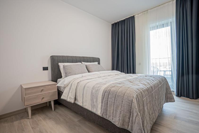 Apartament cu 2 camere decomandat în Tomis Plus