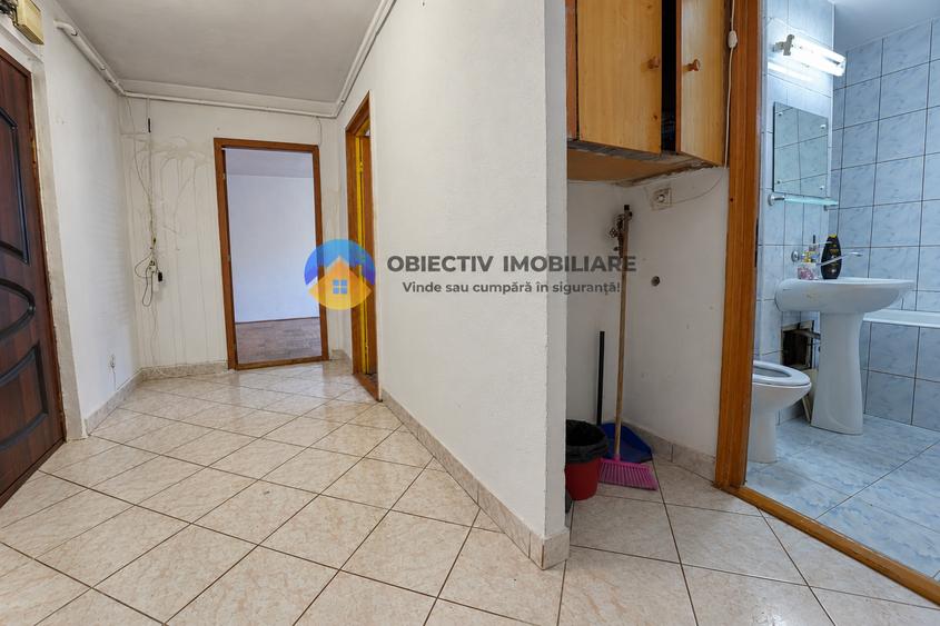 Apartament cu 2 camere decomandat în Mărăței